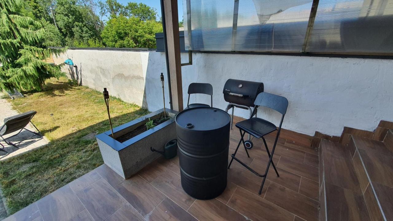 4 Room Flat With Garden And Pool Kittsee Exterior photo